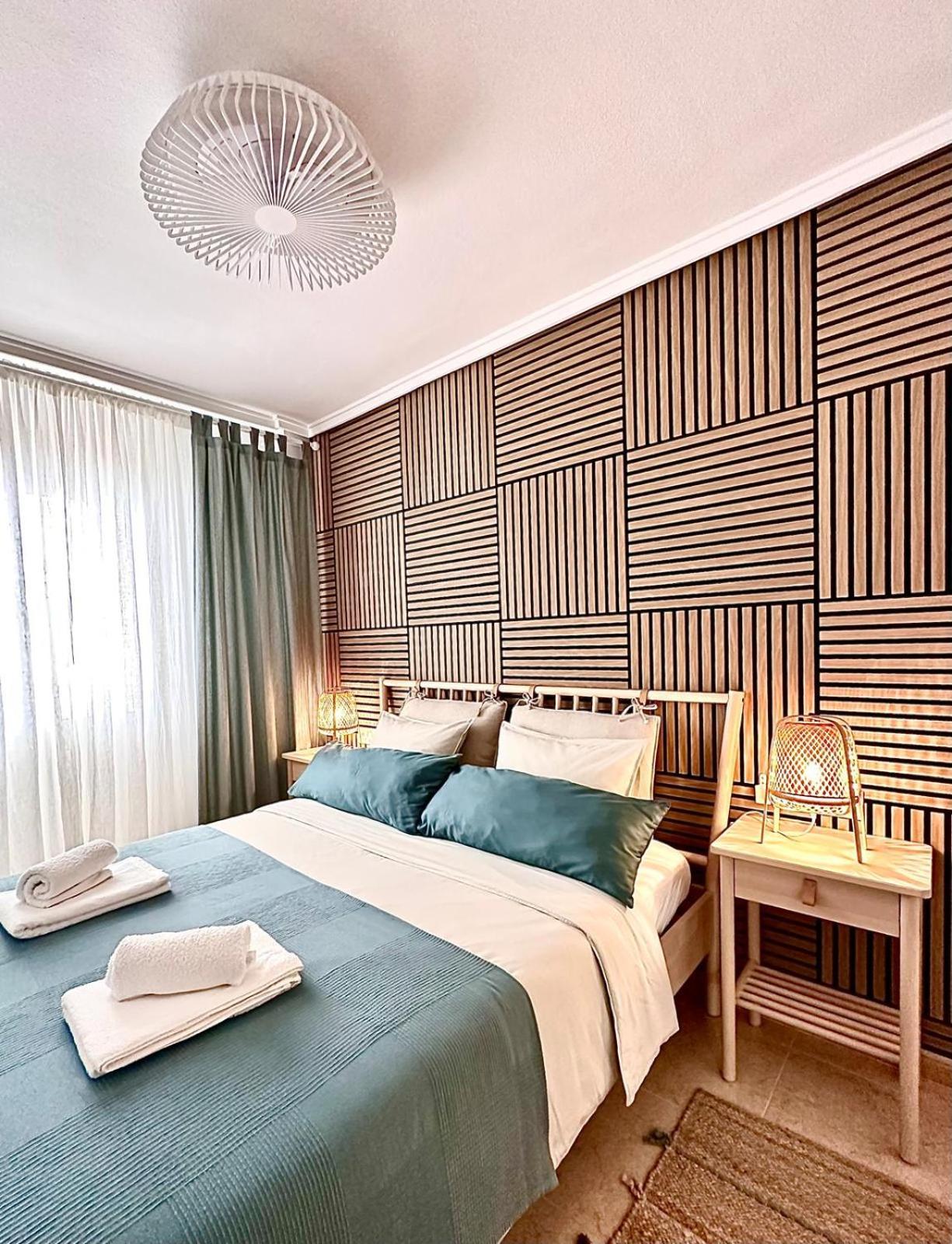 Apartamentos Palangres 또레비에하 외부 사진